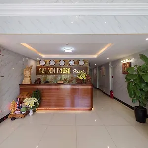 https://golden-house.hotelsofhoian.com