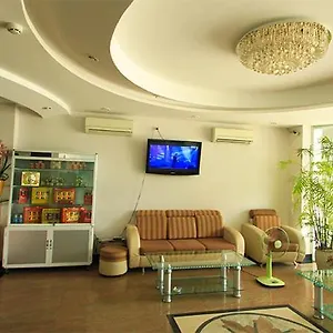 dong-hung.nhatrangbesthotels.com/